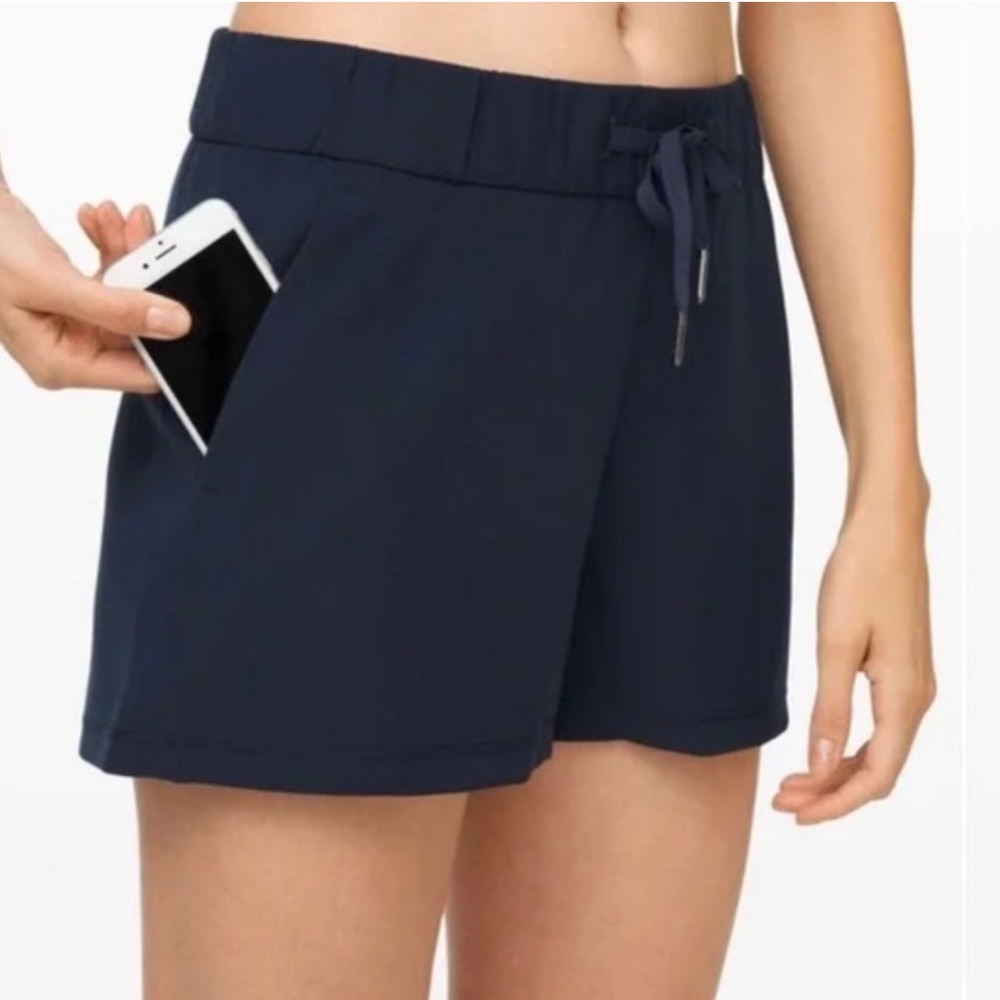 Lululemon On The Fly Shorts Navy